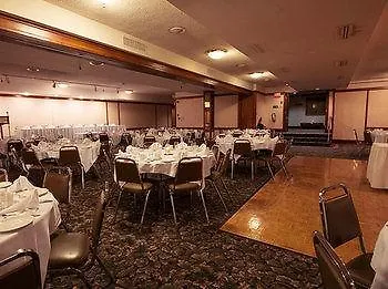 Motel Assiniboine Gordon Inn On The Park Winnipeg